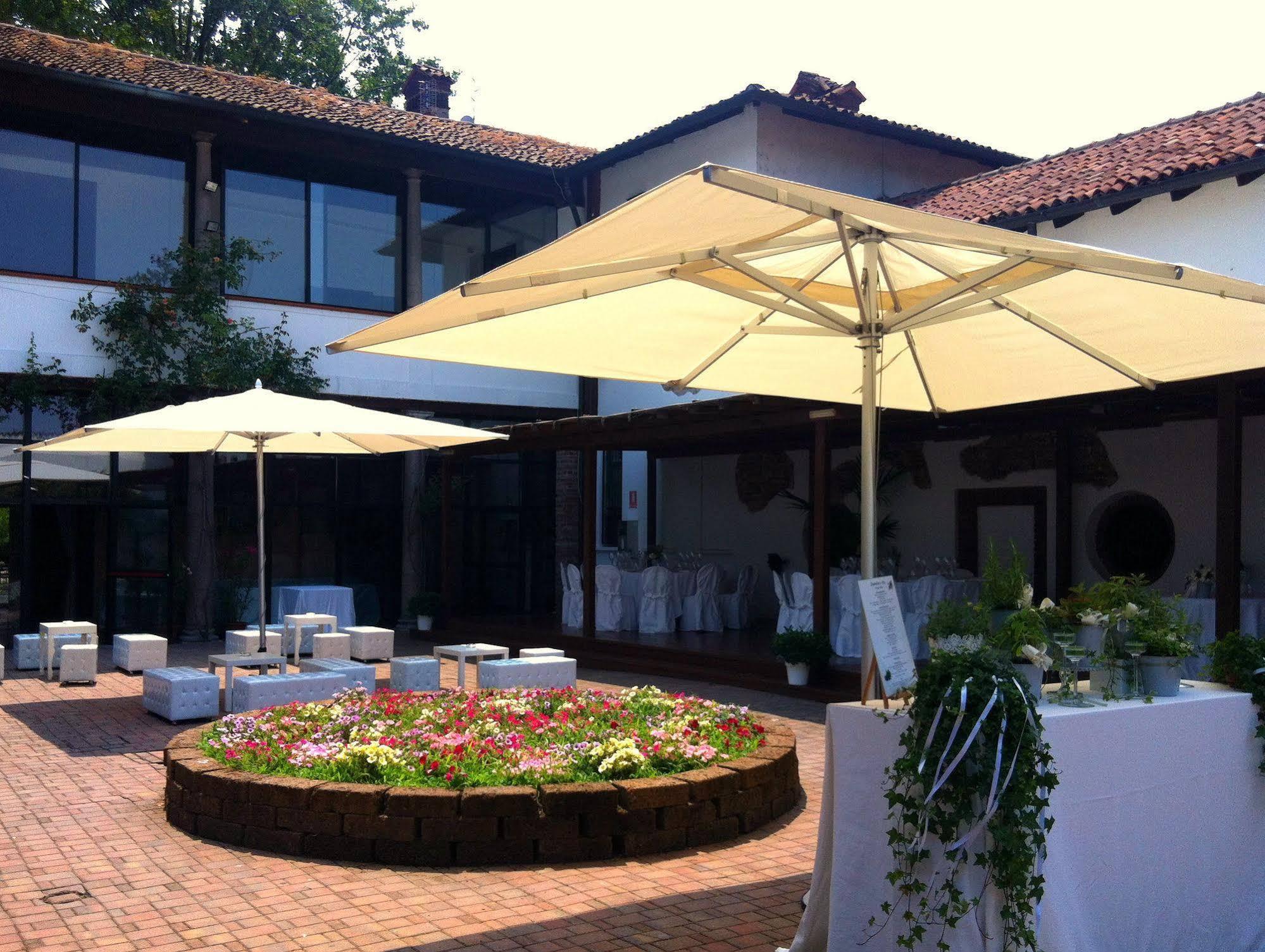 Excel Hotel Naviglio - Ca'Bianca Милан Экстерьер фото