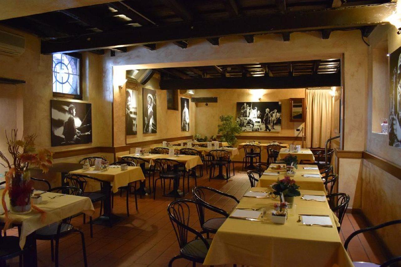 Excel Hotel Naviglio - Ca'Bianca Милан Экстерьер фото