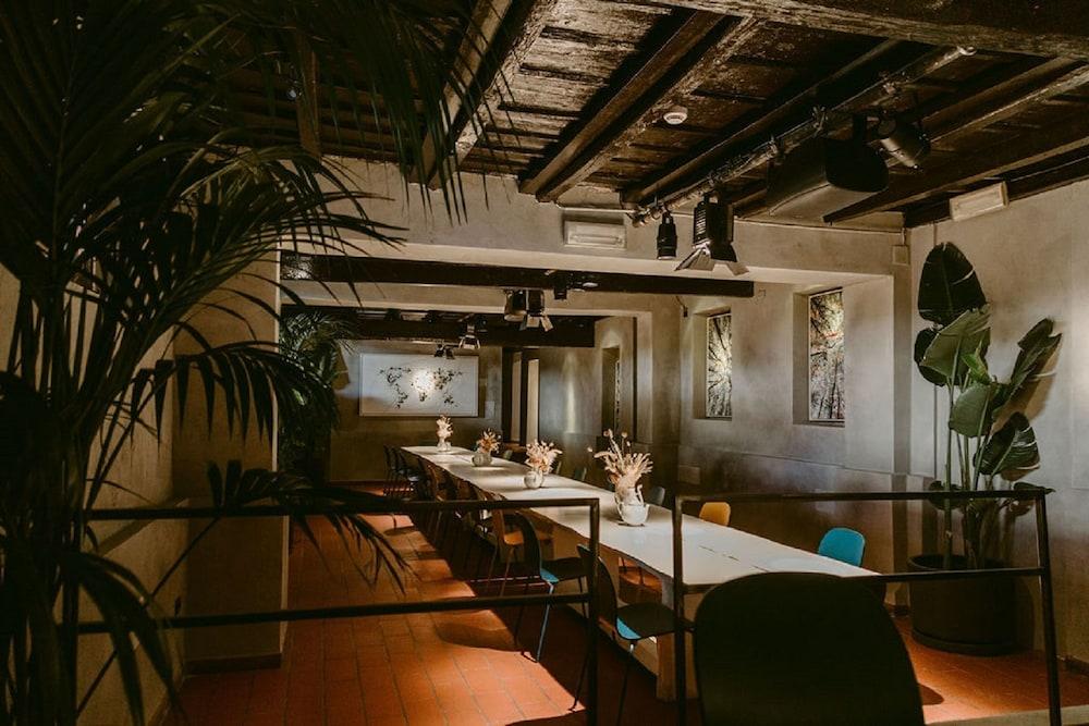 Excel Hotel Naviglio - Ca'Bianca Милан Экстерьер фото