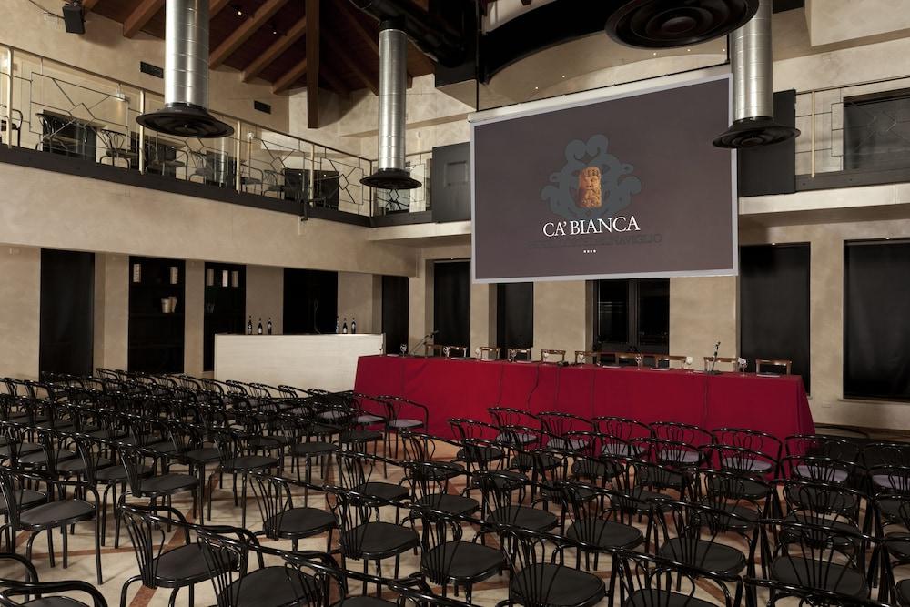 Excel Hotel Naviglio - Ca'Bianca Милан Экстерьер фото