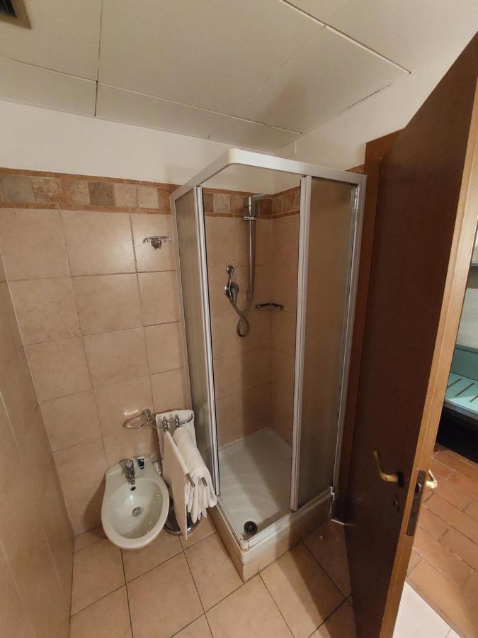 Excel Hotel Naviglio - Ca'Bianca Милан Экстерьер фото